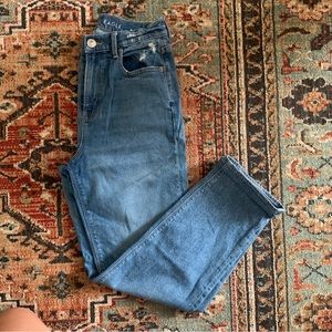 American Eagle Highest Waist 90’s Boyfriend Jeans